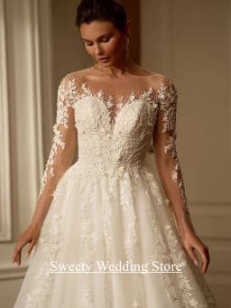 Charming Woman Bride Wedding Dress Robe De Mariee Customized Scoop Neck Beading Applique A Line Glitter Bridal Gown
