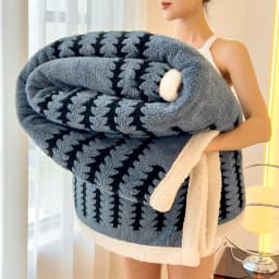 Double Layer Fleece Warm Winter Blanket Striped Thick Plush Blanket for Single Double Bed Multipurpose Sofa Throw Blanket Autumn