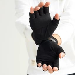 2025 Tactical Multi Function Bandage Boxing Training Fingerless Gloves Men Women Winter Warm Cycling Sport Techwear White Gloves