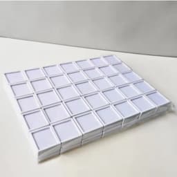 70Pcs Transparent Gemstone Display Box Ring Face with Bare Gemstone Plastic Transparent Diamond Display Box 3x3cm 4x4cm