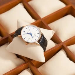 Oirlv New Retro Solid Wood 12 Grids Jewelry Display Tray Watch Bangle Organizer with Microfiber Jewelry Shops Display Props