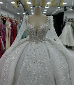 Customized Luxury Princess Wedding Dresses Sweetheart Neck Long Sleeves Vestido De Novia Lace Sequined Bride Robe De Mariee