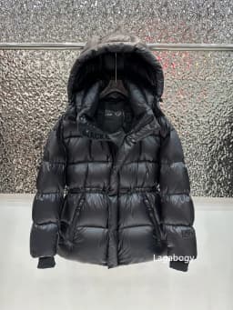 Lagabogy 2025 Black Color Mid-Long Puffer Jacket Winter Women 90% White Duck Down Coat Female Waterproof Thick Warm Hooded Parka