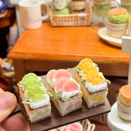 Handmade Premium Mini Food Set - Sandwich/Cake/Rainbow Cake/Hot Dog | Artisan Dollhouse Decor | Customizable Baking Miniatures