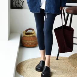 K17009 Comfortable Elastic Slim-Fit Leggings with Hidden Pockets and Wide Waistband for Tummy Control, Suitable for Women to Wear in All Seasons