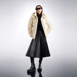 BOSIDENG Women Hooded Short Goose Down Coat 90% Goose Down 700+ Loft Shiny Fabric Adjustable Waist Puff Winter Outerwear
