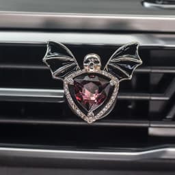 1pc Car Vent Clip Bat Skull Shape Rhinestone Decor Car Air Vent Clip Aromatherapy Perfume Accessory Car Interior Accessories