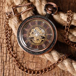 Rose Gold Mechanical Pocket Watch Pendant Pocket Clock Retro Style Hand-Winding Mechanical Pocket Timepiece Roman Numerals Dial
