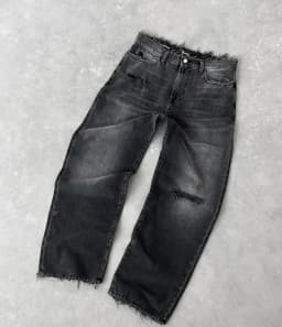 New Y2K Harajuku Retro Graphic Patch Jeans Hip Hop Gothic Raw Edge Embroidery Black Baggy Jeans Wide Leg Denim Pants Mens Womens