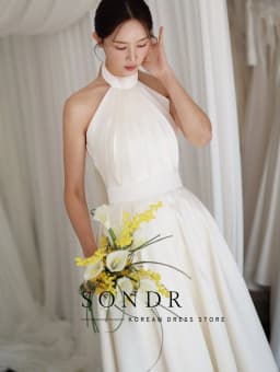Sondr Elegant Halter Backless Evening Dress Korean Wedding Photo Shoot Floor Length Ivory Pleat Party Event Gown Customized