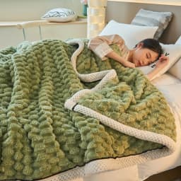 Turtle Velvet Spring Autumn Warm Blankets for Bed Soft Fluffy Comfortable Coral Velvet Throw Blanket Sofa Single Double Blanket