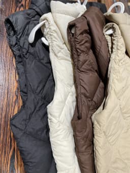 Women 90% White Duck Down Vest Soft Matte fabric Ultra Light Vest Portable Sleeveless Jacket Autumn Winter Coat High quality