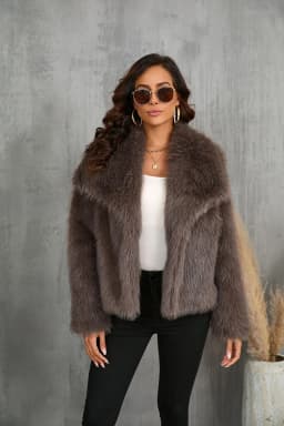 Women's Artificial Fur Coat with Large Lapel Short Fashionable Fox Fur Style Fluffy Plush Clothing for Ladies