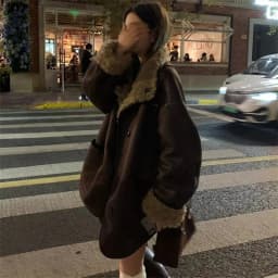 Double Sided Fur One-Piece Coat For Women Mid To Long Winter 2025 New Model Imitation Lamb Fur Thickened Winter Women's Coat