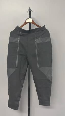 EAM High Elastic Waist Black Zipper Split Long Harem Trousers New Loose Fit Pants Women Fashion Tide Autumn 2026 1N796