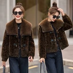2025 Autumn Winter Wide Lapel Fox Fur Short Jacket Women's Leopard Print Faux Fur Integrated Coats Lady Loose Mink Fur Outerwear