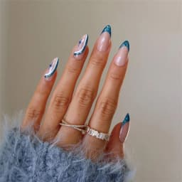 Medium-length Acrylic Almond Fake Nails Art Cool Hottie Girl Wear False Nails Europe and USA Press on Nail Removable French Nail