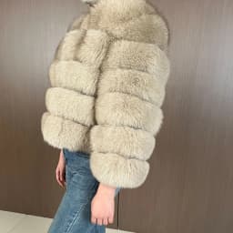 2026 Real Fox Fur Coat Women Winter Warm Luxury Natural Raccoon Fur Jacket Detachable Sleeves Female Vest Furry Coats
