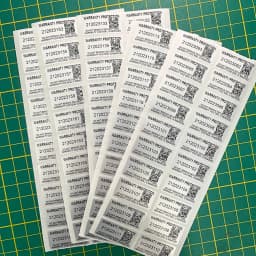 100pcs Protective Warranty Stickers 30mm x 15mm Security Seal Tamper Resistant Variable Serial Number QR Code Sticker