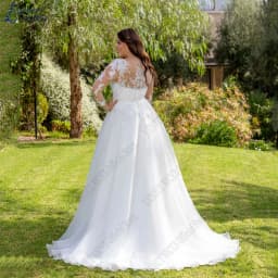 LAYOUT NICEB Plus Size Lace Wedding Dress 2026 Bride Long Sleeves A-Line Tulle Robes De Mariée Woman Applique V-Neck Bridal Gown
