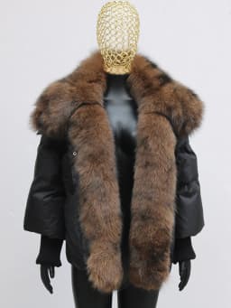 2026 Winter Real Fox Fur Collar White Duck Down Padded Down Jacket Regular Fashion Warm Big Fur Collar Women's Coat