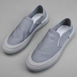 Summer Men Sneakers Light Ice Silk Cloth Casual Shoes Men Breathable Walking Flat Shoes Man Loafers Zapatillas Hombre