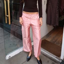 Women Y2K Metallic Shiny Cargo Pants Elastic Drawstring Waist Wide Leg Pants Utility Multi-Pocket Parachute Trousers