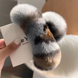 Natural Rex Rabbit Fur Big Crab Hair Clip for Girls Rabbit Hair Claw Clips Cute Ponytail Women's Barrettes Fluffy Hair Crab