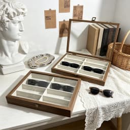 Sunshield Storage Box, an Eight-Slot Storage Box for Sunglasses, Can Be Used for Storing, Displaying, and Organizing Jewelry and Accessories