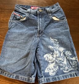 Men Dark Wash Denim Shorts Back Pocket Cherry Blossom Embroidered Loose Fit Knee Length Vintage Streetwear Casual Summer Wear