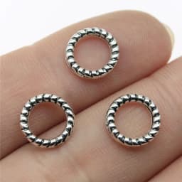 40pcs Round Circle Charms For Jewelry Making Tibetan Bronze Silver Color Pendants Antique Jewelry Making DIY Handmade Craft