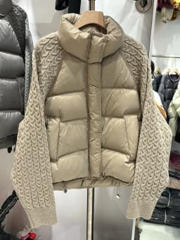 Lagabogy 2026 New Winter Turtleneck White Duck Down Jacket Women Patchwork Knitted Warm Drawstring Short Soft Puffer Coat Female