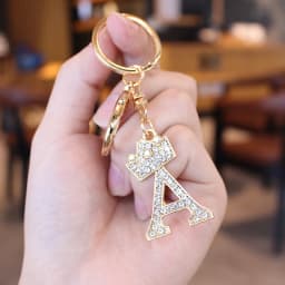 26 Initial Letter Rhinestone Keychain For Women Charm Crystal Crown Gold Plated Key Ring Bag Car Key Chains DIY Accessoreis