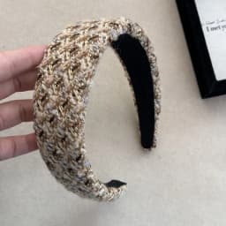 1Pcs thick tweed wide edge headband looks small and retro,suitable daily commuting,dating,and versatile hair accessories
