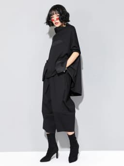 [EAM] High Elastic Waist Black Brief Pocket Wide Leg Calf-Length Pants New Trousers Women Fashion Spring Autumn 2026 1DJ1789