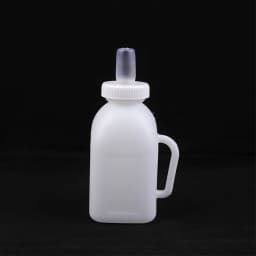 1-5L Calf Milk Feeder Bottle With Nipple Milk Bottle Milking Feeding Replacement Drinker Livestock Feediing Tools