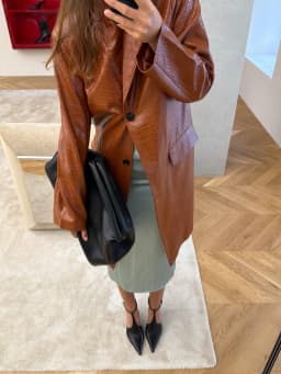 Crocodile Embossed Trench Coat Lapel Collar Button‑Front 2026 Autumn Women Vintage Outerwear Trendy Lady Casual Overcoat