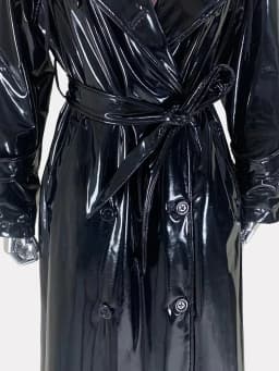 Mauroicardi Spring Autumn Cool Extra Long Shiny Reflective Waterproof Thin Black Soft Patent Faux Leather Coat Women with Hood