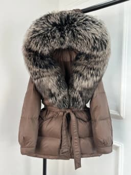 Lagabogy 2025 Thick Warm Mid-Long Puffer Coat Real Fox Fur Collar White Duck Down Coat Female Loose Warm Hooded Parkas With Belt