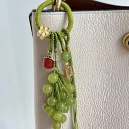 1-Pcs Handmade Grape Keychain - Summer Boho Bag Charm Small Fresh Fruit Pendant Women's Bag Decoration〔CC88〕