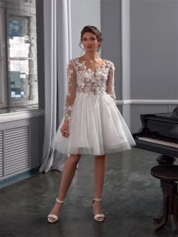 Customized New Sweetheart Neckline 3D Flowers Long Sleeves Tulle A-Line Mini Wedding Dress Elegant Zipper Back Gown For Bride