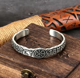 Stainless Steel Bangle for men Vintage Viking Rune Amulet Bracelet Jewelry Scandinavian Punk Hip Hop Wrist Gift for Girls