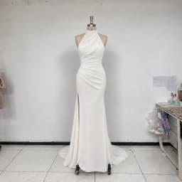 Wishah Customized Elegant White Halter Pleated Sleeveless Backless Button Forked Mermaid Long Bridal Gown for Wedding Party 2027
