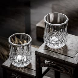 6Pcs Whiskey Glass Cup Rum Liqueur Mini Shot Glass Creative Diamond Shaped Vintage Relief Cup Household Party Bar Drinking Tools