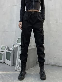 [EAM] High Elastic Waist Black Belted Zipper Pockets Pants New Loose Fit Trousers Women Fashion Tide Spring Autumn 2026 1DF4632
