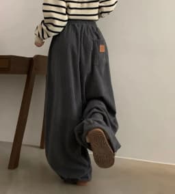 Afashion Retro Personalized Back Pocket Label Corduroy Wide Leg Elastic Waist Casual Pants Women's Winter New Style Loose Fit Tr