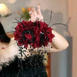 Versatile Shiny Shark Clip with Tassel Boosts Hair Volume New Elegant Hair Accessory ﻿