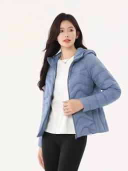 Women Ultra Light White Duck Down Coat 2026 New Autumn Winter Thin Hooded Down Jacket Parkas Female Warm Short Puffer Outwears