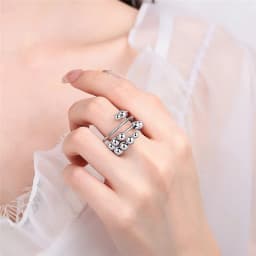 2026 Fashion Beads Anxiety Ring Fidget Spinner Rings Korea Crystal Butterfly Flower Star Moon Ring Anti Stress Jewelry Gift