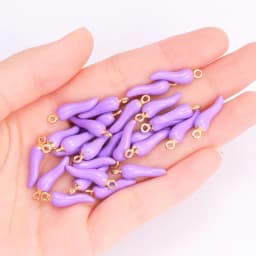 10Pcs 3D Pepper Enamel Alloy Pendant Cute Mini Red Chili Food Charm for Women's Bracelet Earrings DIY Jewelry Making Accessory